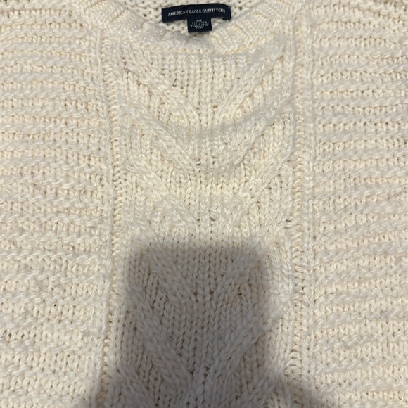 American Eagle Outfitters Sweater - Picture 2 of 3